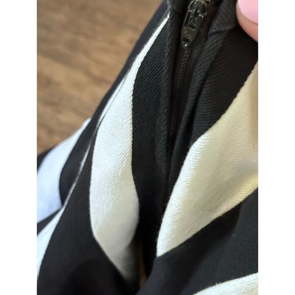 Vintage Climax by David Howard Black White Striped Print Mini Dress Size 6 goth - Picture 10 of 11